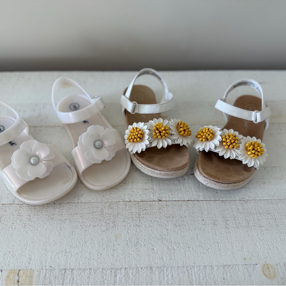 Cat and Jack 2 pairs of Floral Sandals
